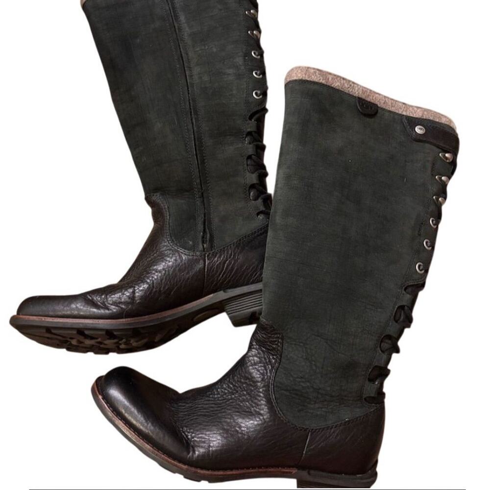 UGG Women's Smithfield Black Leather Knee High Boots Size 7
